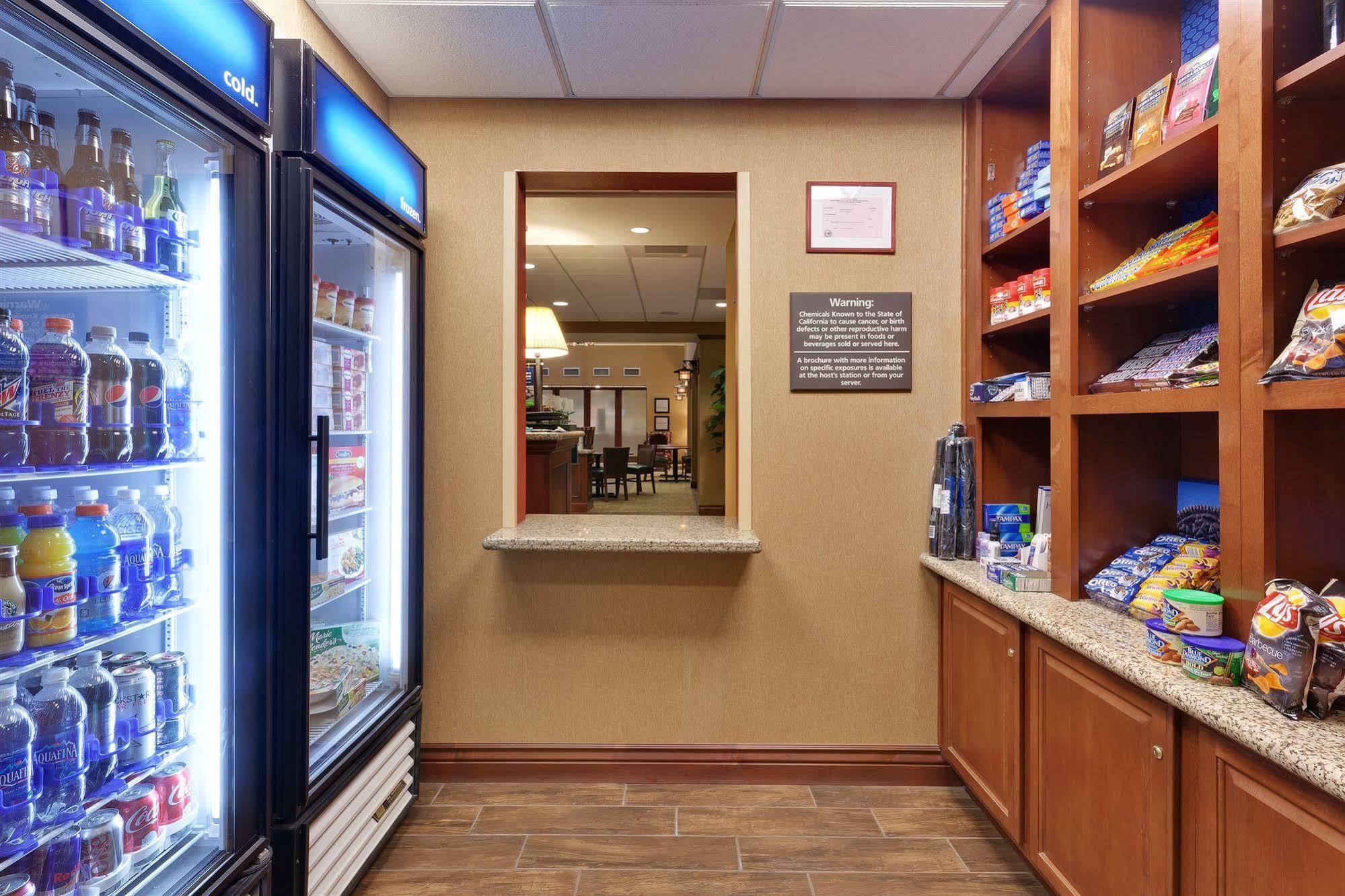 Hampton Inn & Suites Windsor-Sonoma Wine Country Exteriör bild