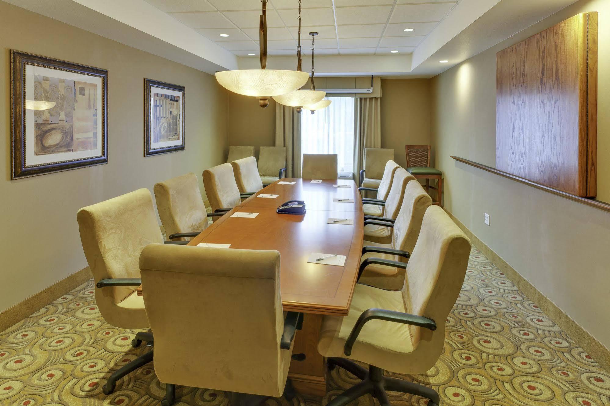 Hampton Inn & Suites Windsor-Sonoma Wine Country Exteriör bild