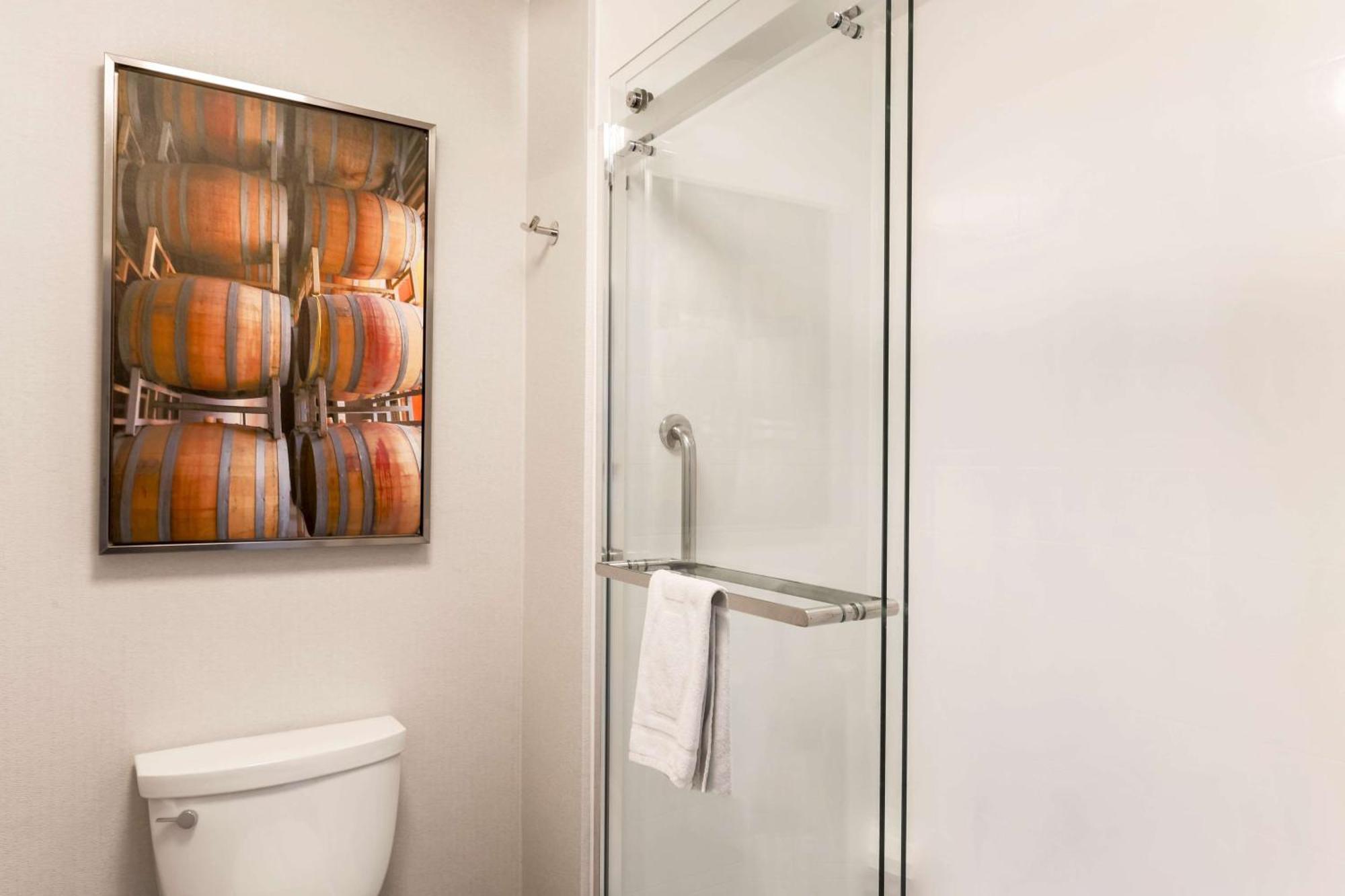 Hampton Inn & Suites Windsor-Sonoma Wine Country Exteriör bild