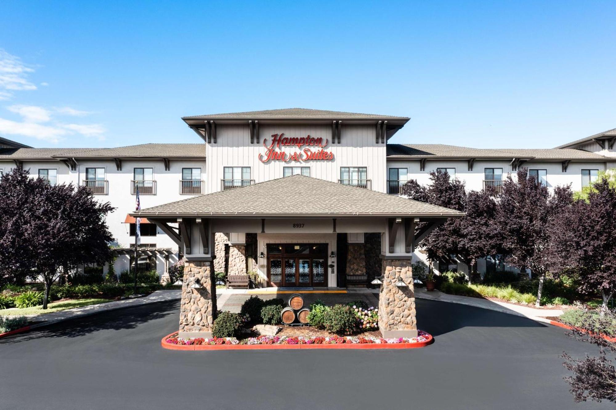 Hampton Inn & Suites Windsor-Sonoma Wine Country Exteriör bild